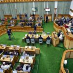 देहरा चुनाव विवाद: विधानसभा में हंगामा, विपक्ष का वाकआउट