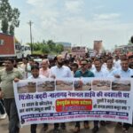 आपदा प्रभावित क्षेत्रों में अनुराग ठाकुर ने भेजे बर्तन, गृहउपयोगी सामान, दवाएँ व सेनेट्री पैड